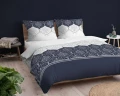 big_posciel-satynowa-220x200-3539-a-glamour-granatowa-biala-ornamenty-orientalna-home-satin-4.jpg