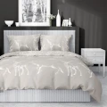 big_posciel-satynowa-180x200-swiateczna-renifery-bezowa-4675-a-home-satin-131-2.webp