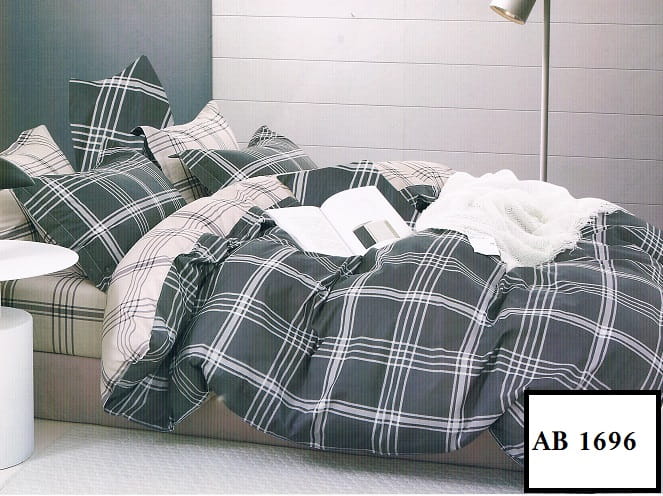 AB_1696.jpg