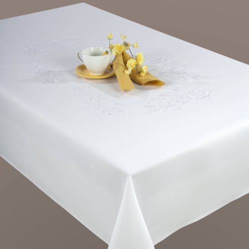barbara-b-biały-160x110-cm-obrus-haftowany (3).jpg